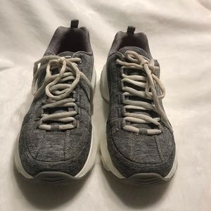 Skechers Elite tennis shoes